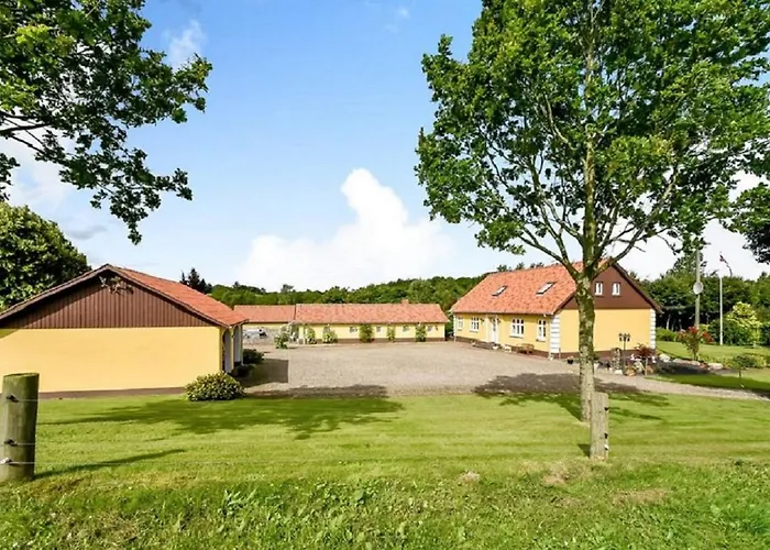Smidstrupvej 3 - The Lodge